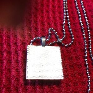 handmade-unbranded Jewelry - New Beautiful Sunflower pendant! handmade-unbranded Jewelry - New Beautiful Sunflower pendant!